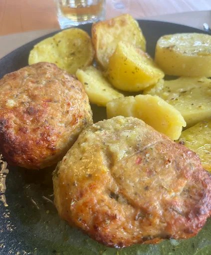 Homemade meatballs